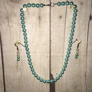 Necklace and earring set